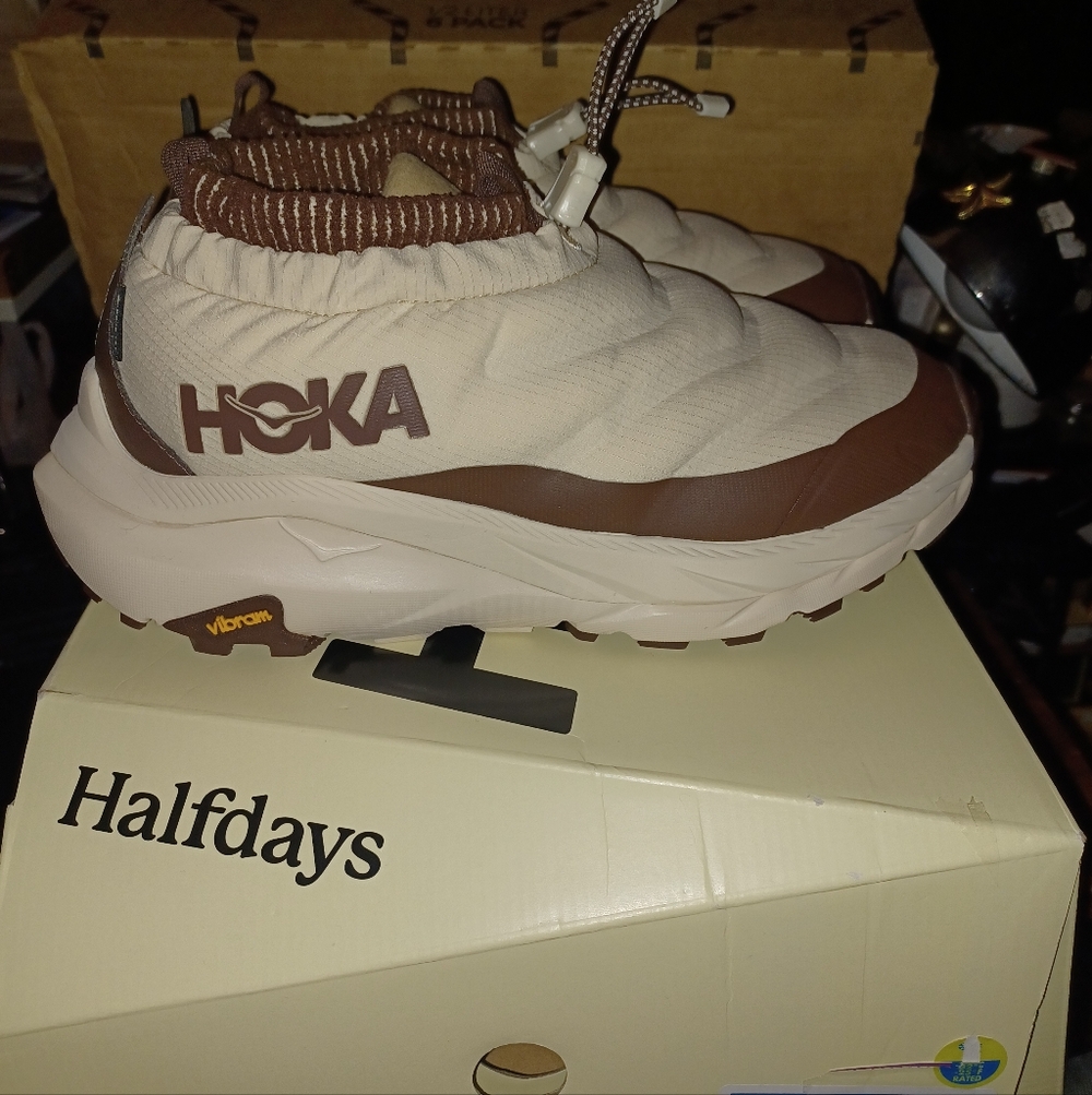 Hoka One One Kaha 2 Frost Moc Gore-Tex Halfdays Oat Milk Spiked Cocoa Womens 9B